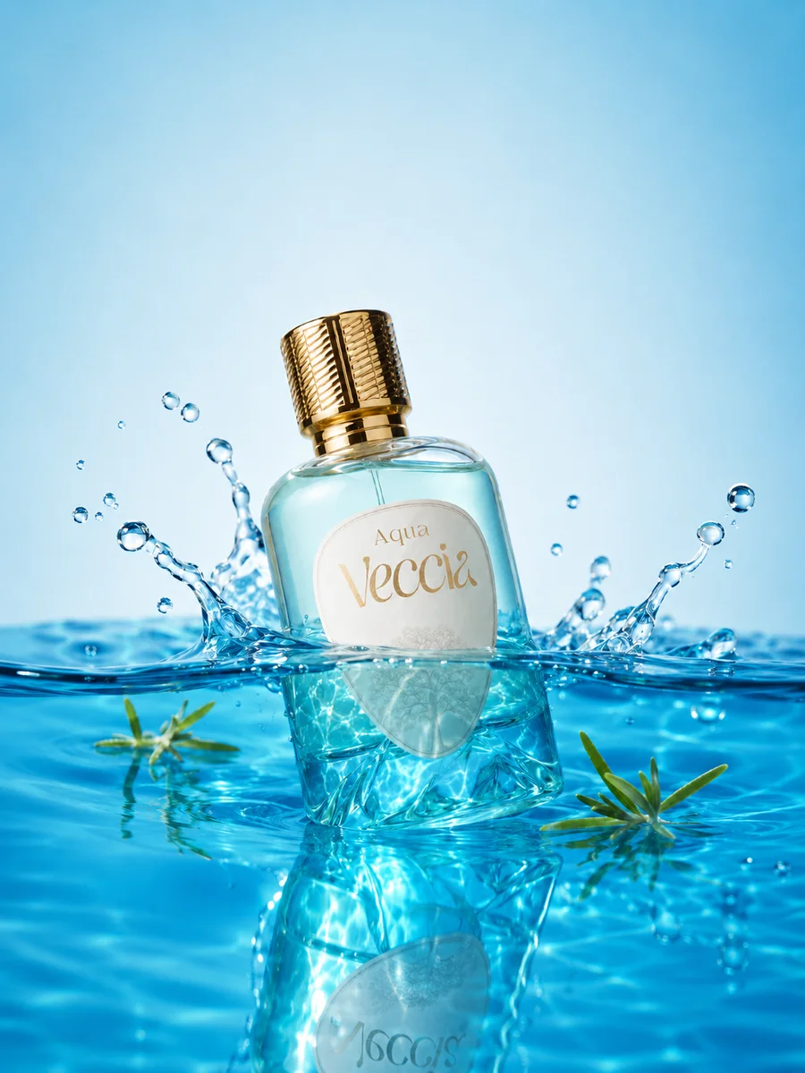 Aqua by Veccia